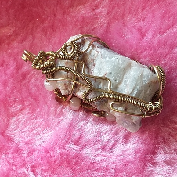 NWT Wire Wrapped Raw Crystals Pendant - Picture 3 of 5